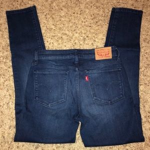 Levi’s dark wash jeans